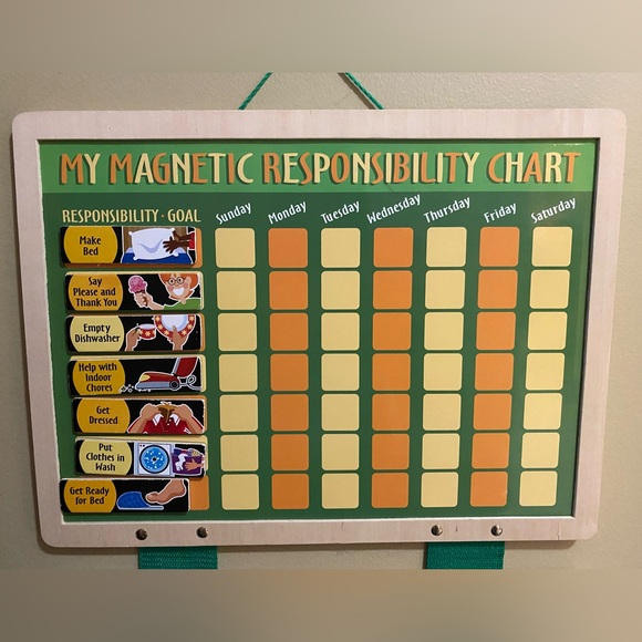 Melissa & Doug Deluxe Wooden Magnetic Responsibility Chart With Magnets - Picture 14 of 15